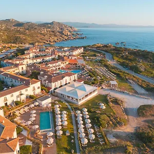 Mangia's Santa Teresa Sardinia, Curio Collection By Hilton Santa Teresa di Gallura